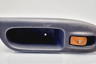 Кнопка керування вікон задніх правих двері renault фото №1