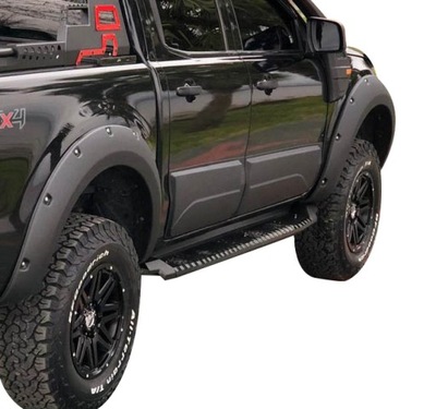 NISSAN NAVARA 2016 > BULL BAR PARACHOQUE LADO ESCALONES BOKI SÚPER POTENTE NEGRAS ACERO  