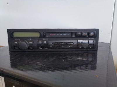 Радіо касетний seat оригінальний номер 1m0035186c фото №1