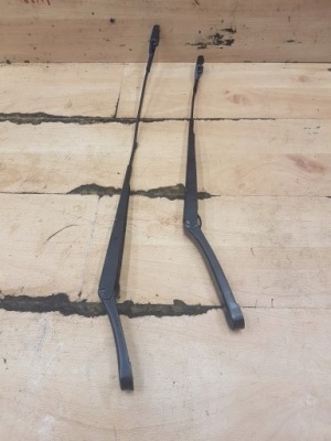 Важелі двірник перед kpl vw golf vi lift фото №1