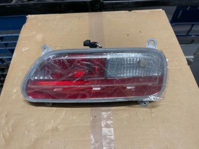 Kia pro ceed ii 12- лампа противотуманная правая задняя 92406-a27 92406a27 фото №1