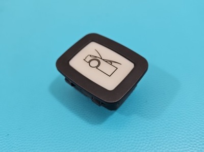 Перемикач капот tesla model 3 2017- 1107722-00-d фото №1