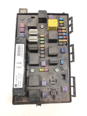 Модуль коробка предохранителей opel 13250232 фото №1