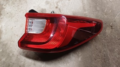 Kia stonic лампа права задня задня 92402-h8 фото №1