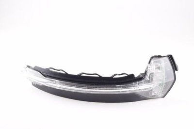 Поворотник зеркало правого audi rs3 cabrio r19 фото №1