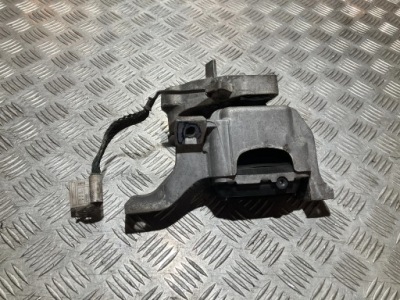 Кронштейн подушка двигуна mini купе r58 cooper sd 2.0 d фото №1