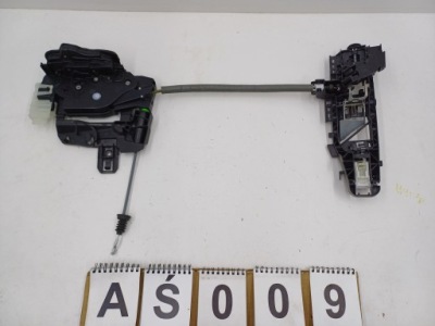 Mercedes cla w118 рестайлінг  замок двері лівий задній оригінал фото №1