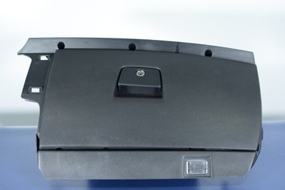 Volvo v50 lift бардачок пасажира фото №1