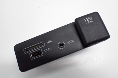 ГНЕЗДО PORT USB AUX NAV 12V ЄВРОПА DISCOVERY SPORT L550 15R