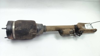 Амортизатор правий перед ads mercedes-benz ml w164 фото №1