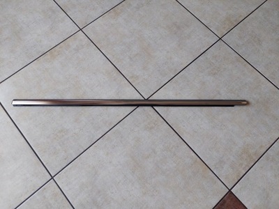 Молдинг уплотнитель - левый перед - citroen ds7 фото №1