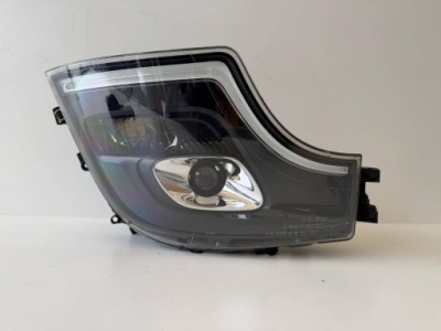 Mercedes actros mp5 лампа права перед 9618200959 оригінал фото №1