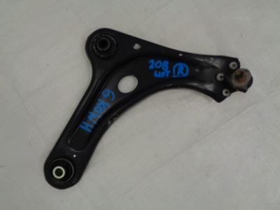 Peugeot 208 lift рычаг рычаг правый рычаги фото №1