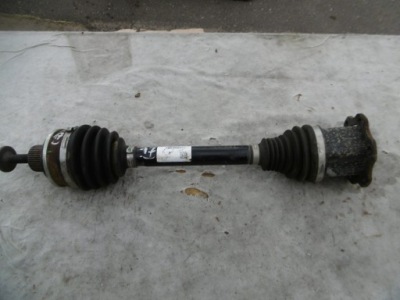 Привідний вал ліва 4m0407271l vw touareg iii фото №1