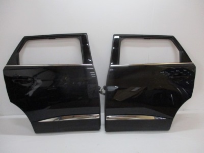 Двері праве задні peugeot 5008 ii gt-line фото №1