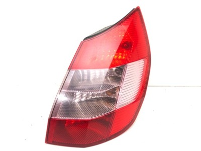 FARO DERECHA PARTE TRASERA RENAULT SCÉNIC II 8200127702E MINIVAN 03-10  