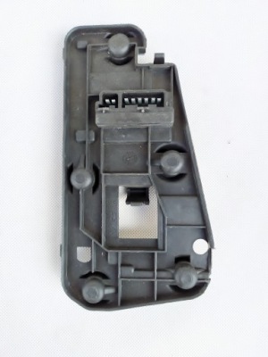 Peugeot 306 вкладыш лампы левый задняя фото №1