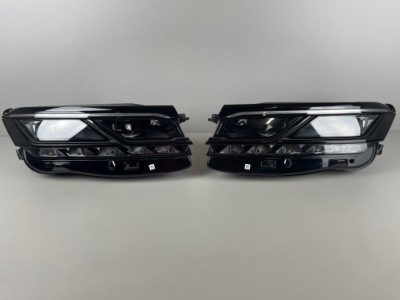 Vw touareg iii лампа левая правая matrix full led r line 760941081a 760941082 фото №1