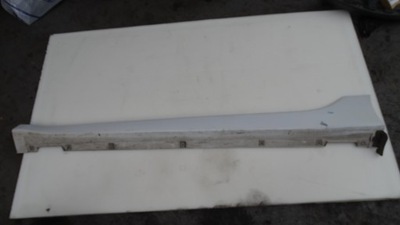 Молдинг порог левая hyundai i40 kombi 2011-18 фото №1