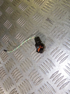 Штекер датчика давления топлива renault laguna scenic ii megane clio iii фото №1