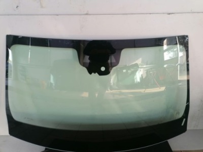 Скло лобове mercedes b w247 / gla w 157 датчик камери оригінал фото №1