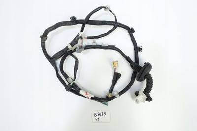 Жгут дверь левый перед lexus is iii 13- 82153-53 фото №1