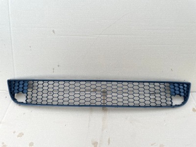 Skoda octavia ii scout решётка средняя перед передняя фото №1