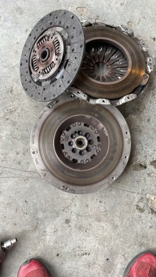 Navara d40 2.5dci 190km 2010- сцепление двухмассовый фото №1