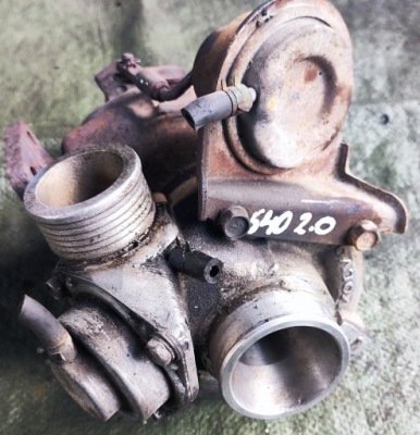 Volvo s40 i 2.0 турбонагнетатель 9447272 фото №1