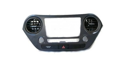 Hyundai i10 ii 17r рамка панель консолі 84740-b4000 фото №1