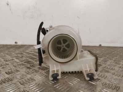 2016 lexus nx вентилятор акумулятора 1173006451 фото №1