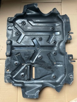 Mercedes s 222 защита двигателя 2225240301 фото №1