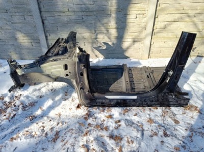 Mg marvel r чверть перед ліва передня лонжерон блок двигуна поріг фото №1