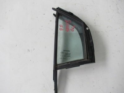 Скло передня правий двері toyota yaris 2 3/5 d фото №1