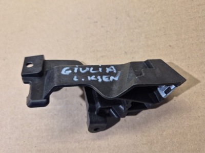 Alfa romeo giulia ремкомплект лампы левый .кронштейн фото №1