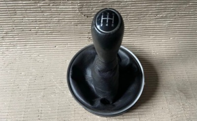 Чохол важіль передач subaru legacy 07-08 фото №1