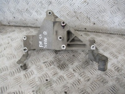 Кронштейн кронштейн генератора fiat linea 1.4 t 46820385 фото №1