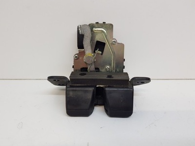 Hyundai ix20 kia venga замок крышки багажника 2009- фото №1