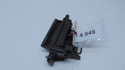 | mazda 3 03-06 ручка крышки багажника задняя фото №1