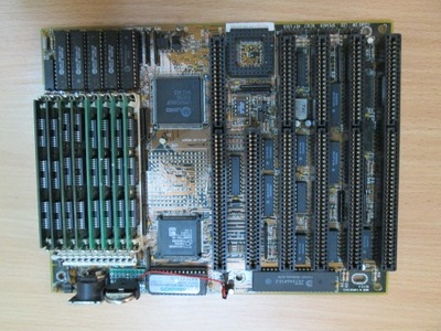 Płyta główna 386-40MHz, chipset UMC, 128kB cache. 8MB RAM, gw.