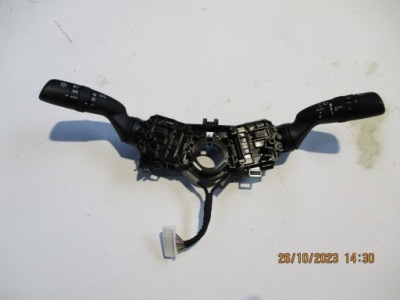 Переключатели pod руль toyota rav 4 v фото №1