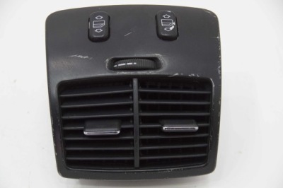 Решётка обдув задний  переключатель mercedes cl w215 фото №1