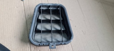 A6 c6 lift решётка вентиляционная багажника задняя 4b0819181b фото №1