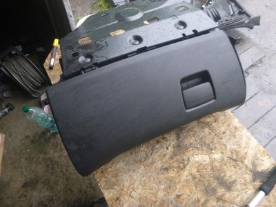 Opel meriva b бардачок полка пассажира europa фото №1