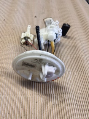 Opel zafira c насос помпа топлива 13336765 фото №1