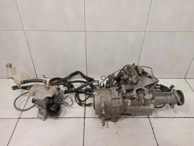 Ferrari ff f151 gearbox 305902 трансмісія power take off unit фото №1