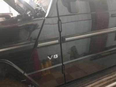 Молдинг трикутник w463 amg ліва фото №1