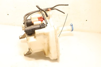 ZBIORNICZEK SPRYSKIWACZY TOYOTA YARIS II 1.0