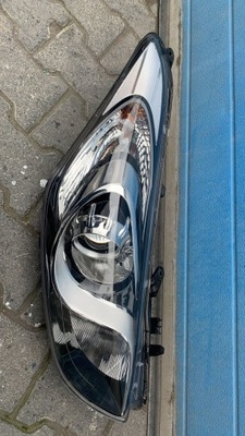 Hyundai i30 2012- лампа правая с подсветкой фото №1