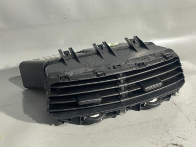 Решётка впуск воздуха fiat punto evo 2011 735525121 фото №1